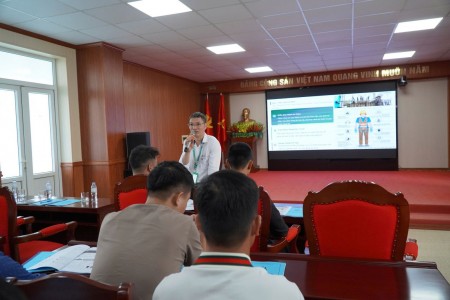 Khai giảng khóa đào tạo Quản lý, vận hành đường dây và trạm biến áp